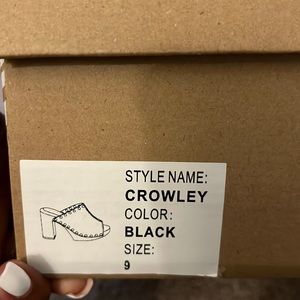 Sbicca Crowley Women’s size 9 Brand New